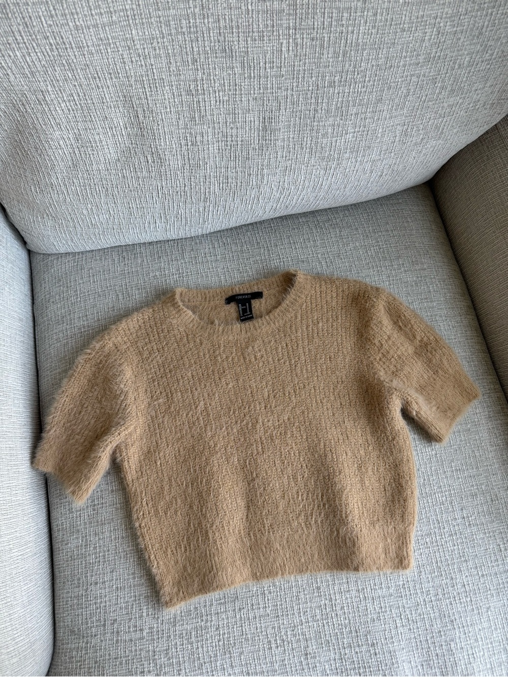 Forever 21 Fuzzy Short Sleeve Crew Sweater in Camel Brown